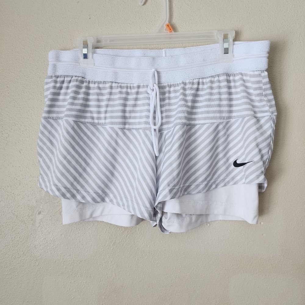 Nike Dri-Fit Pinstripe 2 in1 Running Shorts Layered Athletic Gym Womens Large L